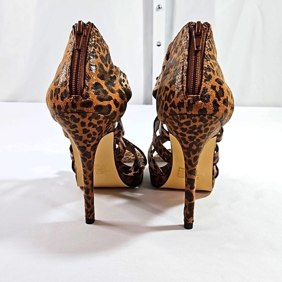 TonyBowls Brown Animal print Heels Size 7 - Picture 4 of 6